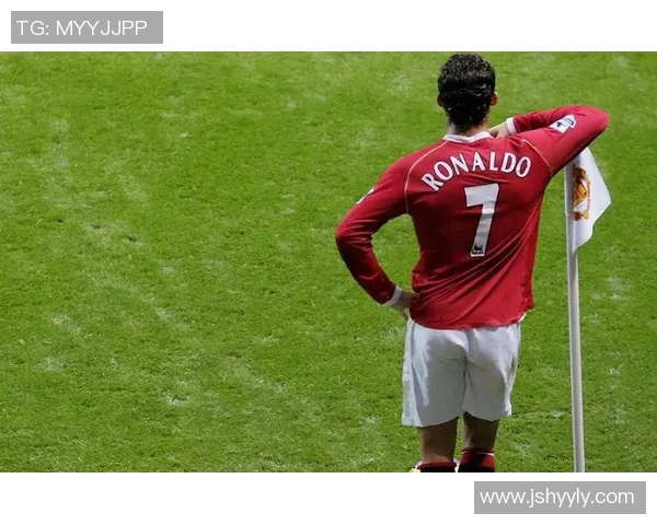 足球明星的辉煌岁月与老年生活的真实写照